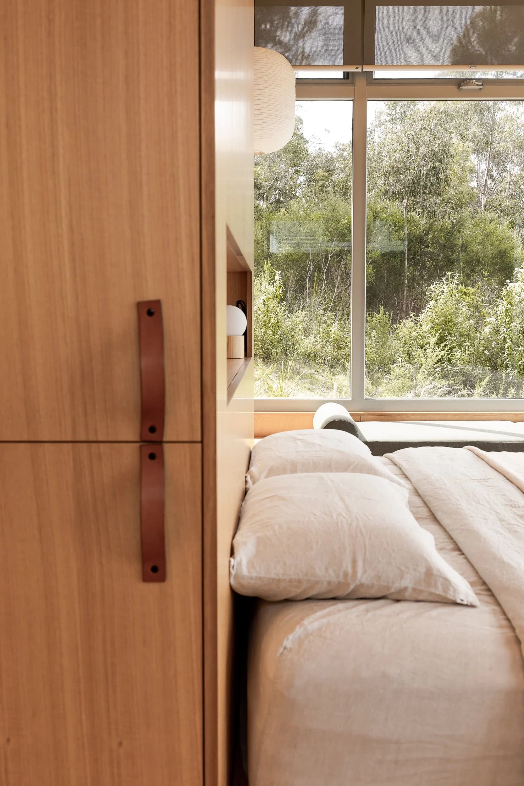 Swansong cabin and interior detail