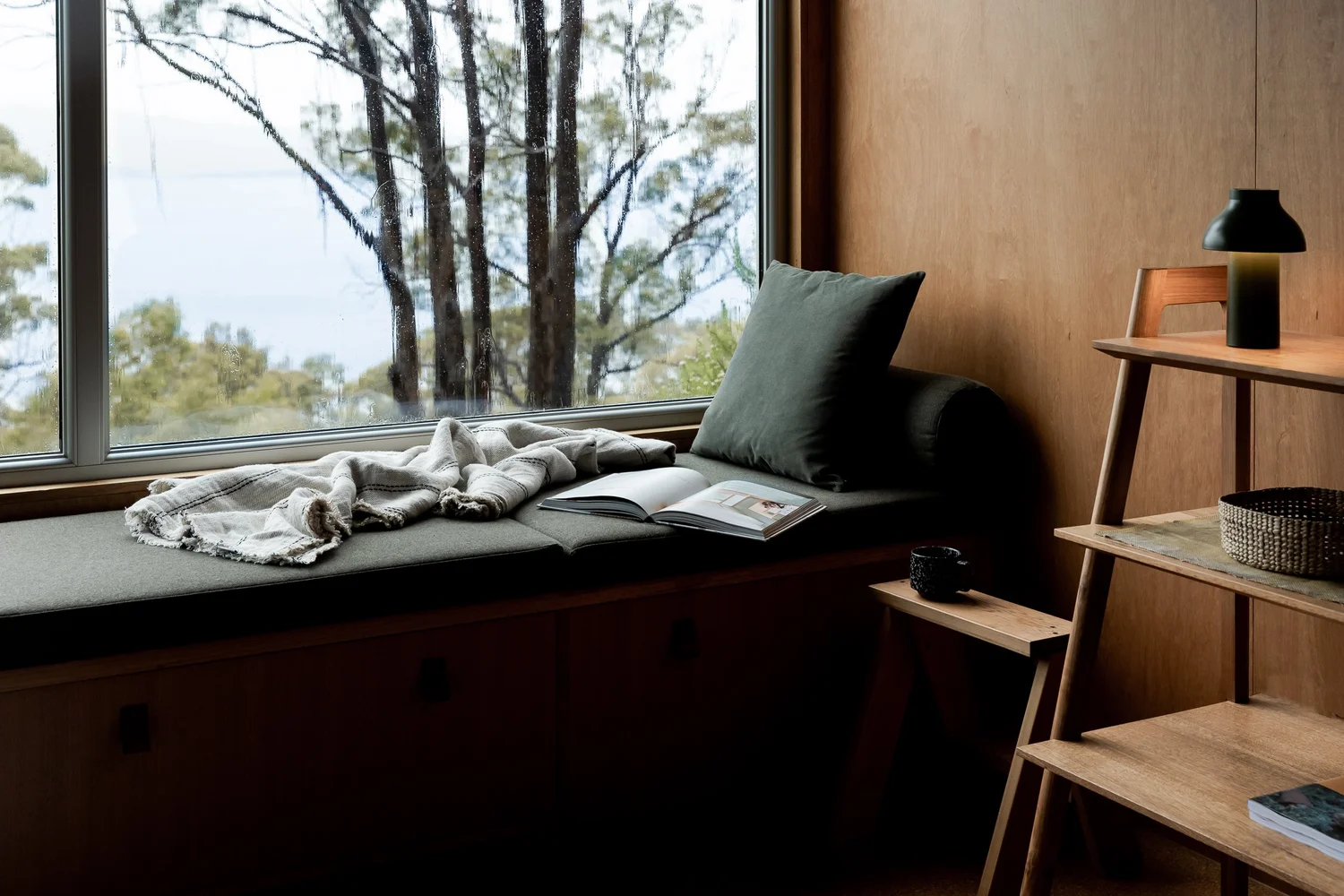 Natural materials at Swansong